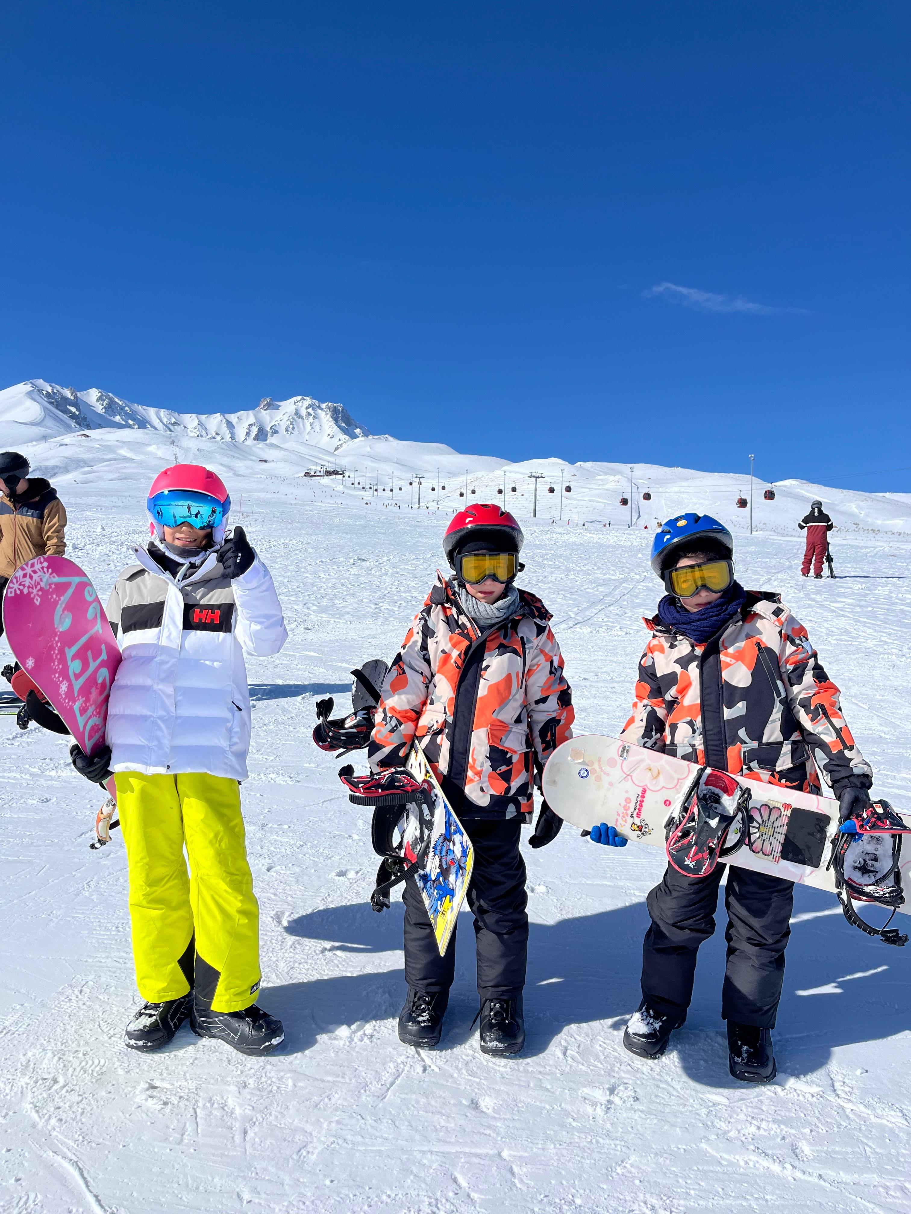 İbrahim Kahraman - Erciyes Dağı Profesyonel Kayak ve Snowboard Eğitmeni